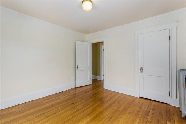 10 Winchester St, Haverhill, MA 01835