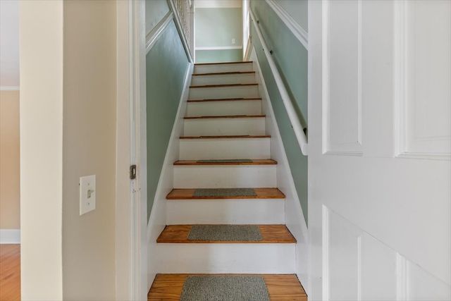 10 Winchester St, Haverhill, MA 01835