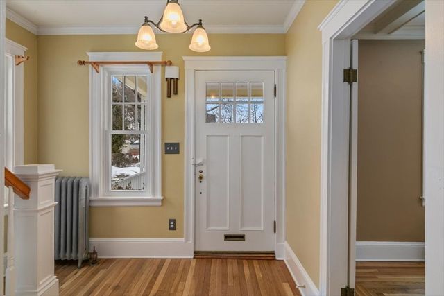 10 Winchester St, Haverhill, MA 01835