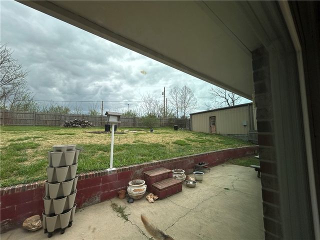 206 Roberta Drive, Harrison, AR 72601