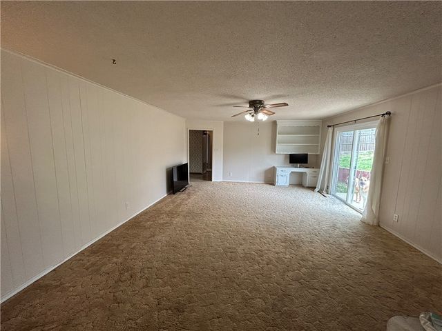 206 Roberta Drive, Harrison, AR 72601