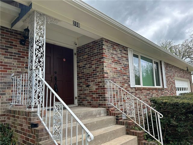 206 Roberta Drive, Harrison, AR 72601