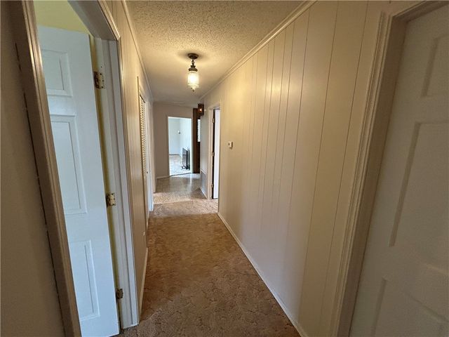 206 Roberta Drive, Harrison, AR 72601