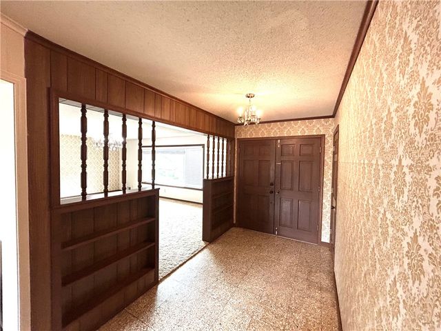 206 Roberta Drive, Harrison, AR 72601