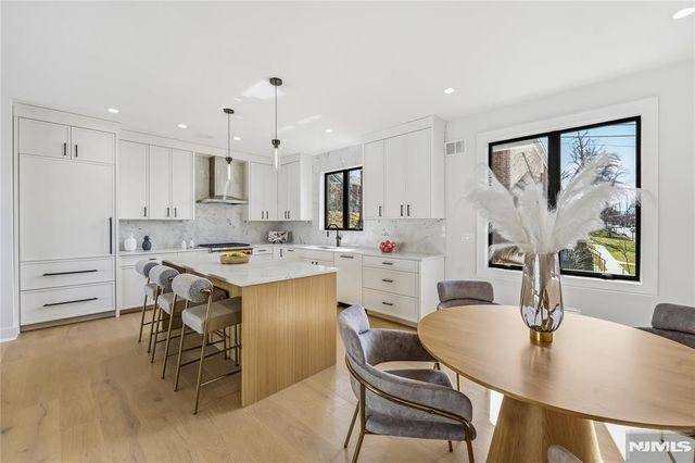 401 C Grand Avenue 401 C, Leonia, NJ 07605