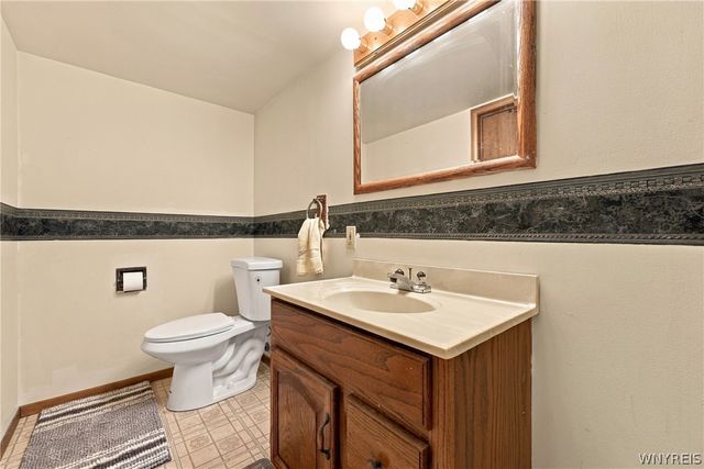 59 2nd Avenue, Lancaster, NY 14086
