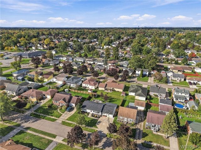 59 2nd Avenue, Lancaster, NY 14086