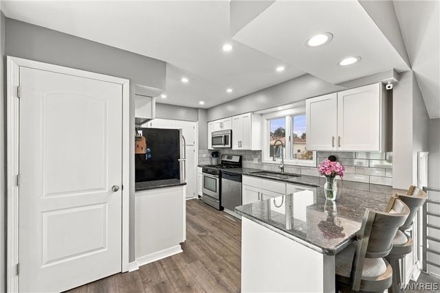 59 2nd Avenue, Lancaster, NY 14086