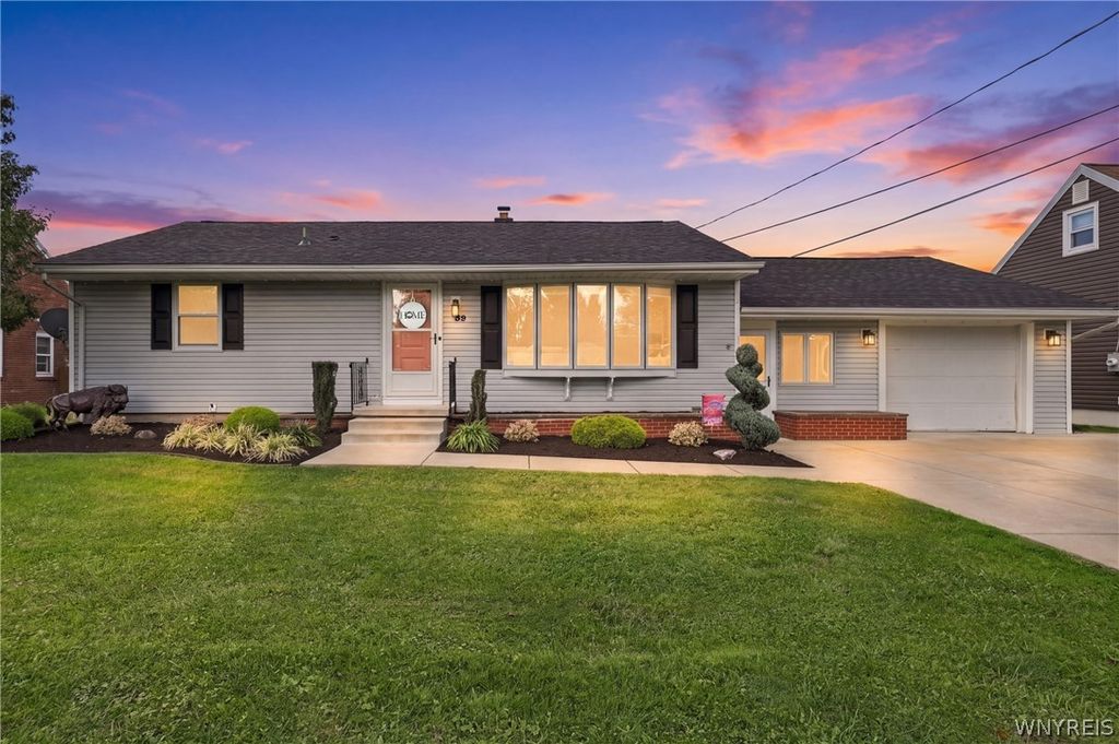 59 2nd Avenue, Lancaster, NY 14086