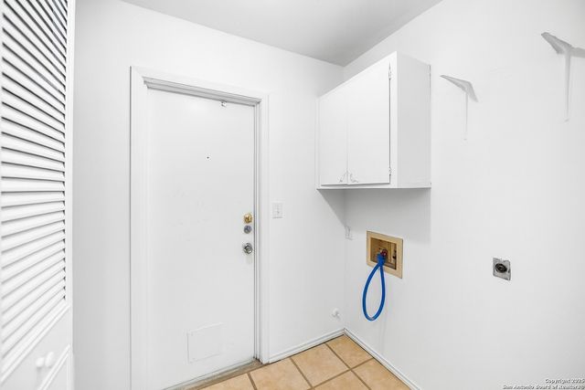 4850 CASTLE STREAM DRIVE, San Antonio, TX 78218