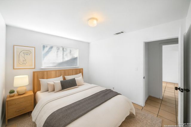 4850 CASTLE STREAM DRIVE, San Antonio, TX 78218