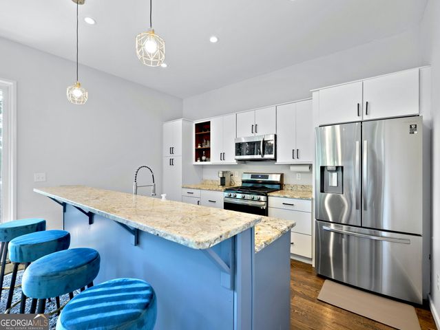 5724 Kayron Drive, Atlanta, GA 30328