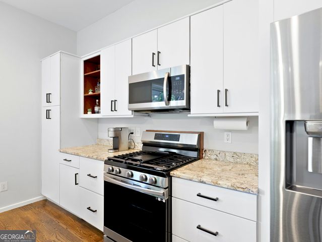 5724 Kayron Drive, Atlanta, GA 30328