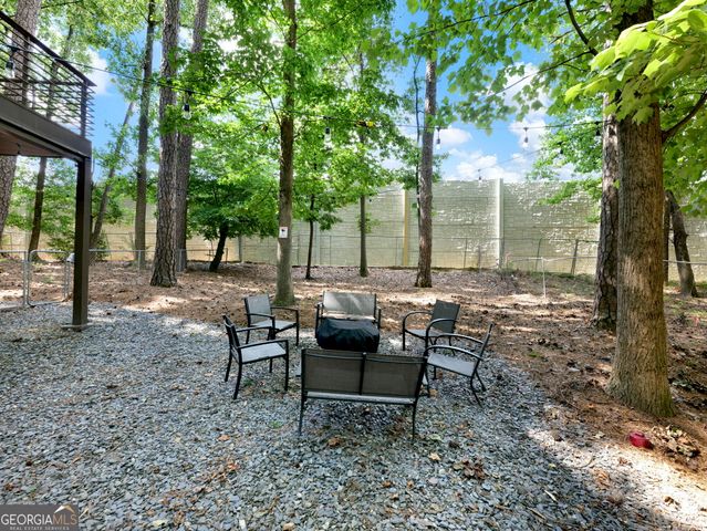5724 Kayron Drive, Atlanta, GA 30328