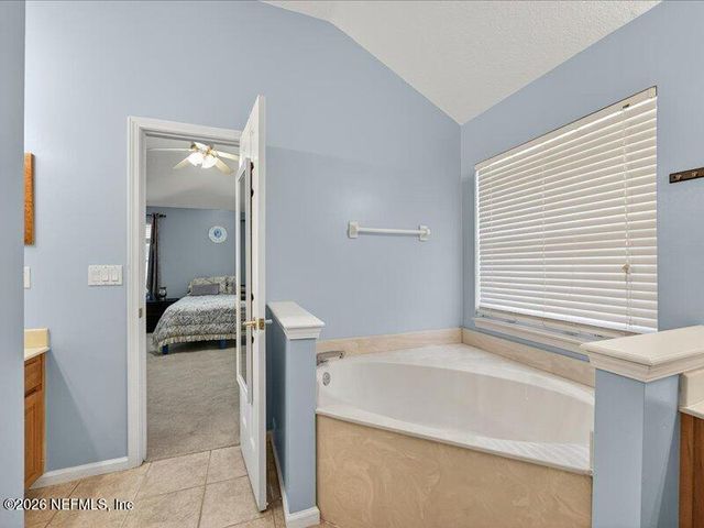 3204 WANDERING OAKS Drive, Orange Park, FL 32065