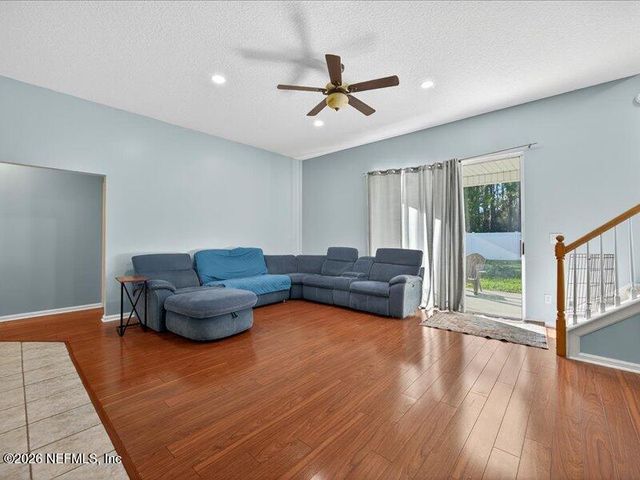 3204 WANDERING OAKS Drive, Orange Park, FL 32065