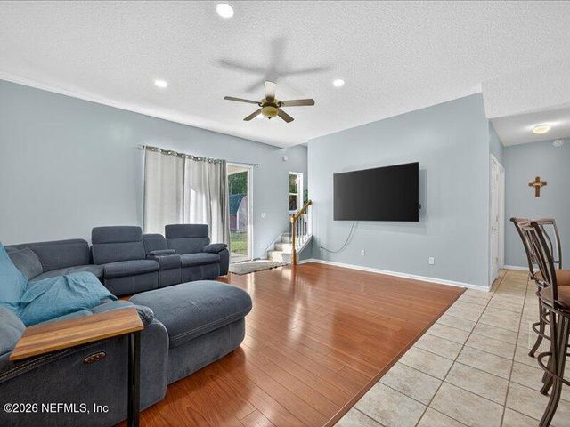 3204 WANDERING OAKS Drive, Orange Park, FL 32065