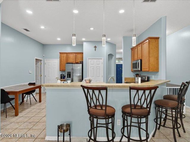 3204 WANDERING OAKS Drive, Orange Park, FL 32065