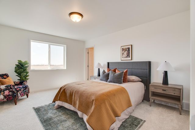 5816 James Drive W, West Fargo, ND 58078