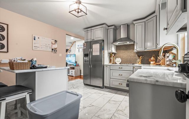 20 Kensington Avenue, Massapequa, NY 11758