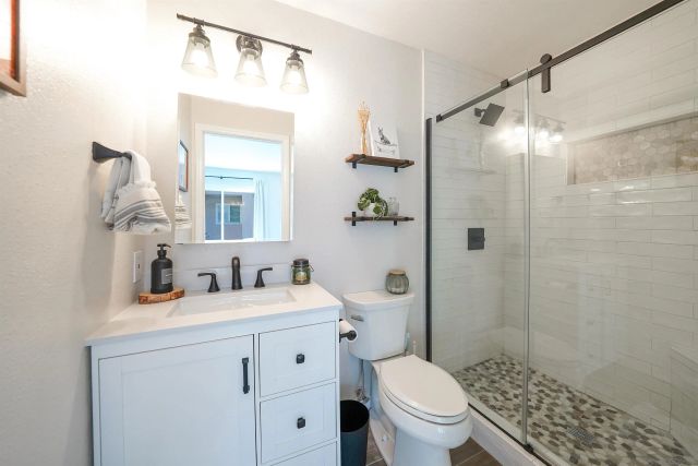 23658 Country Villa Road, Ramona, CA 92065