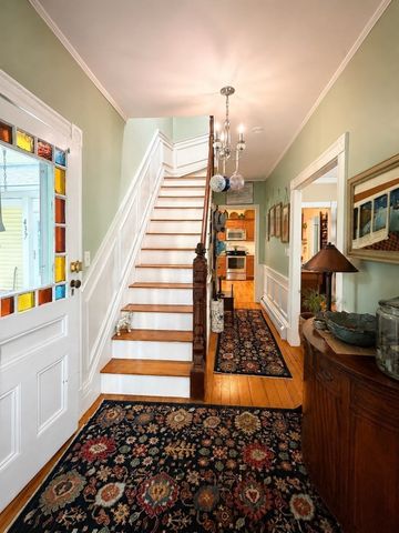 437 High St, Hanson, MA 02341