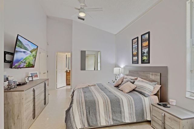 1602 Rosewood Way, Palm Beach Gardens, FL 33418