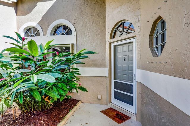 1602 Rosewood Way, Palm Beach Gardens, FL 33418