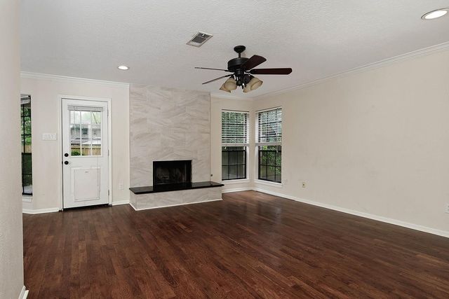 27 Berryfrost Lane, The Woodlands, TX 77380
