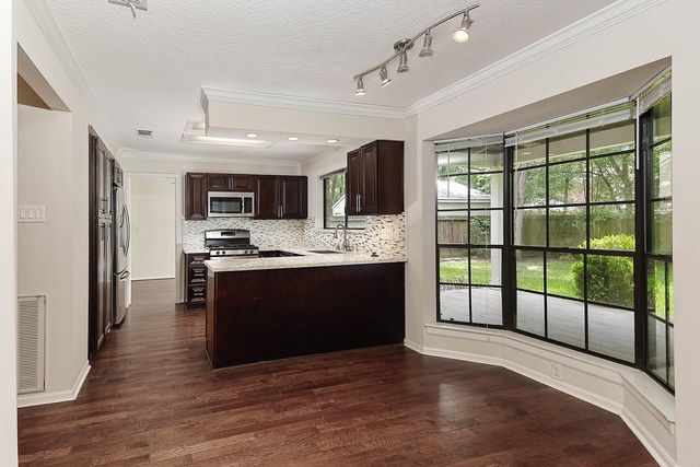27 Berryfrost Lane, The Woodlands, TX 77380