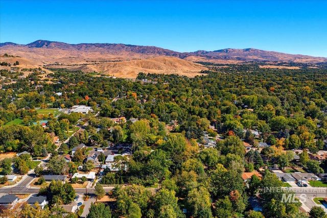 3720 N Collister Dr., Boise, ID 83703