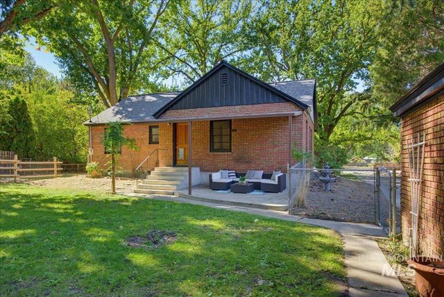 3720 N Collister Dr., Boise, ID 83703