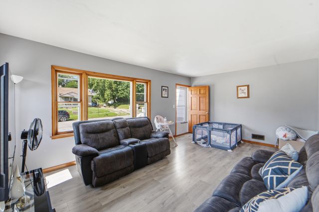 616 Jerome Street, Marshalltown, IA 50158