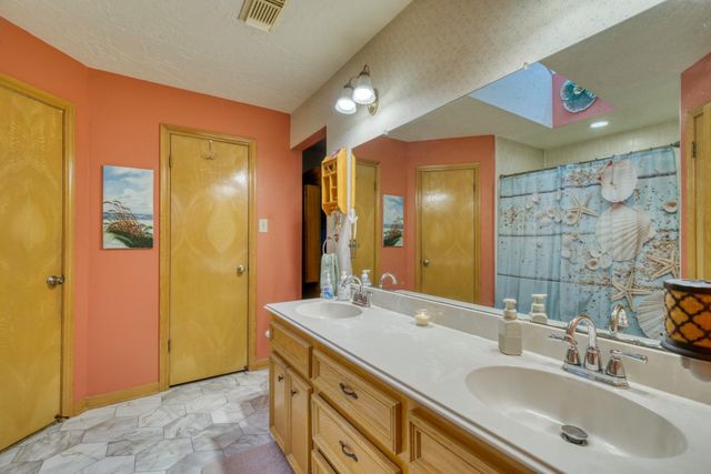 5350 Wiseman Road, Midway, TX 75852
