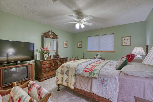 5350 Wiseman Road, Midway, TX 75852