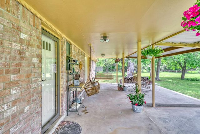 5350 Wiseman Road, Midway, TX 75852