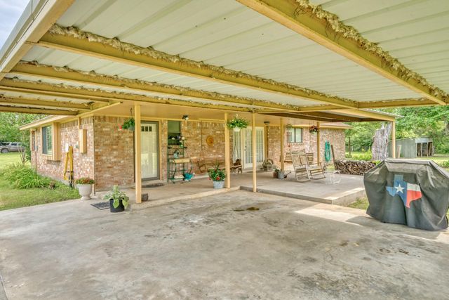 5350 Wiseman Road, Midway, TX 75852