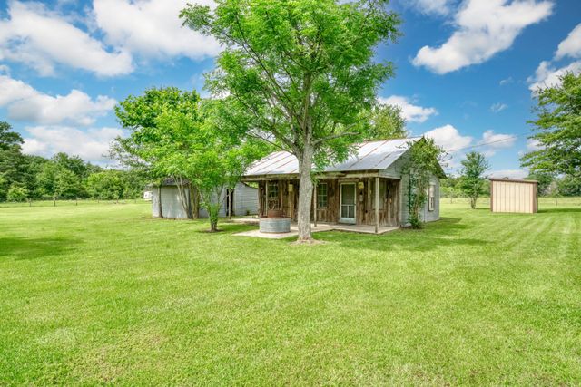 5350 Wiseman Road, Midway, TX 75852
