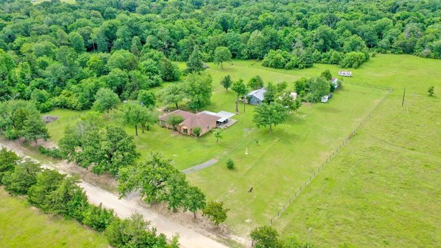 5350 Wiseman Road, Midway, TX 75852