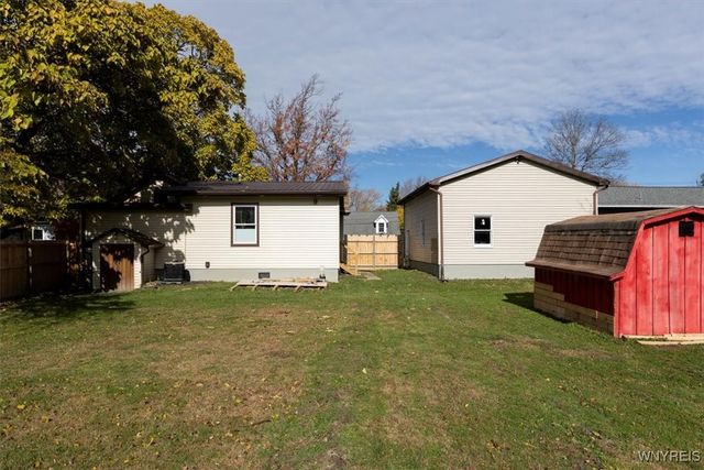 106 Grove Street, Evans, NY 14006