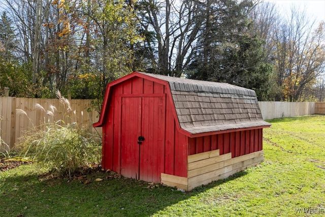 106 Grove Street, Evans, NY 14006