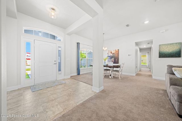 147 SW Whirl Street SW, Palm Bay, FL 32908