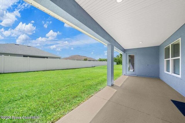 147 SW Whirl Street SW, Palm Bay, FL 32908