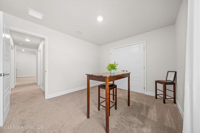 147 SW Whirl Street SW, Palm Bay, FL 32908