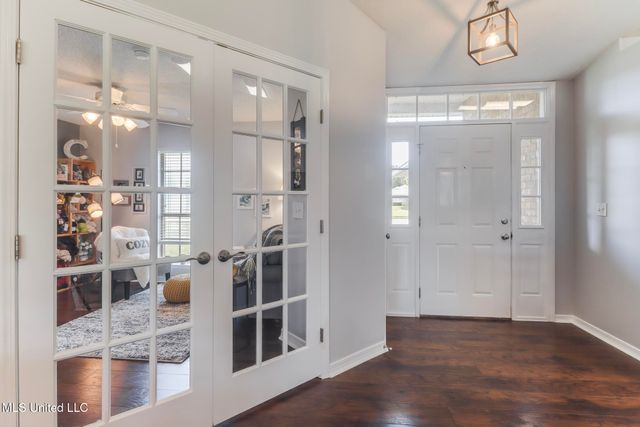 14277 Mosswood Drive, Gulfport, MS 39503