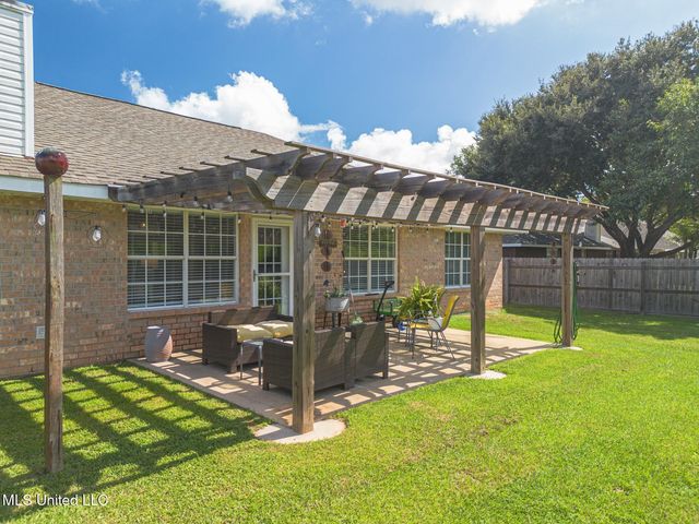 14277 Mosswood Drive, Gulfport, MS 39503