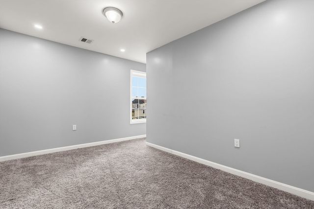 32 Alma St 32, Lawrence, MA 01841