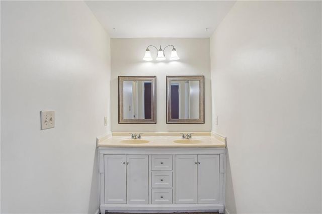 708 Joseph E Lowery Boulevard SW, Atlanta, GA 30310