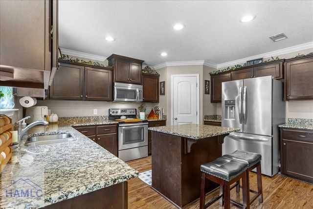 242 Nashview Trail, Allenhurst, GA 31301