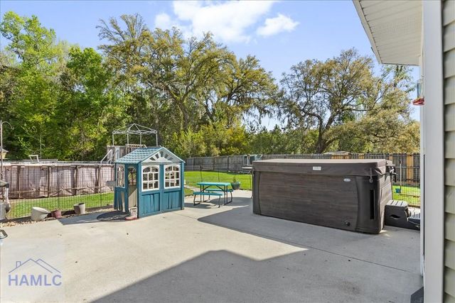 242 Nashview Trail, Allenhurst, GA 31301